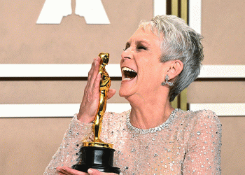 Jamie Lee Curtis ganó su primer Premio Oscar a mejor actriz de reparto por ‘Everything Everywhere’