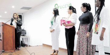 En el mes de la mujer alcaldía y Uceva, realizaron el conversatorio ❛Tulueña de corazón❜