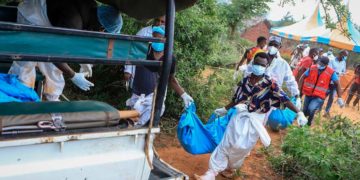 La secta que mató de hambre a más de 50 creyentes en Kenia para «conocer a Jesús»