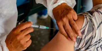 ¡Vallecaucanos a ponerse al día con las vacunas! La jornada nacional será del 22 al 29 de abril