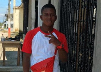 A medio enterrar hallaron estudiante de Univalle