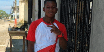 A medio enterrar hallaron estudiante de Univalle