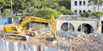 Borrando las señales de la tragedia