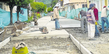 Continua mejora de la malla vial en La Tierra del Alma
