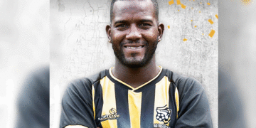 Tulueño en el fútbol de El Salvador