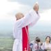 Los tulueños caminaron con fe al cerro de El Picacho