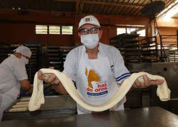 Un pan que se amasa con amor y pasión; Alvaro Rodríguez puso a rodar un sueño que hoy permanece
