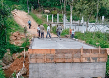 Obras del puente Villa del Río marchan bien