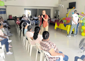 Atendiendo a los adultos mayores