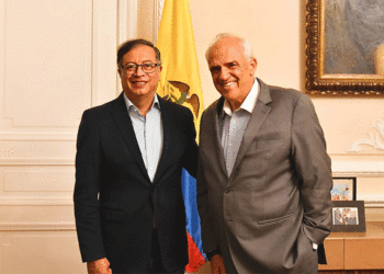 El presidente Gustavo Petro hace como Samper y niega todo; y en tono retador dijo qué pasará con su Gobierno