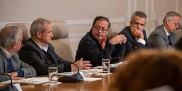 Un mes de plazo, cumplen o se van del Gobierno; Gustavo Petro y la fuerte advertencia a sus ministros