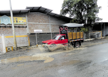 Una calle convertida en camino de herradura