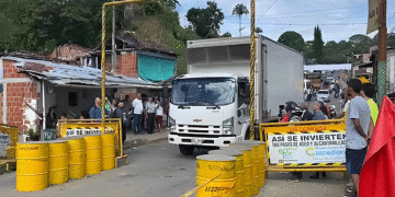 Ya hay puente; Caicedonia y Sevilla recuperan la conexión con el Quindío