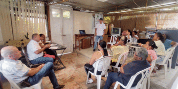 Siguen capacitaciones a empresarios bugueños 