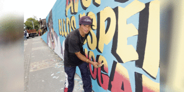 Murales que invitan a la adopción animal