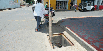 Las tapas se siguen desapareciendo en las calles de Tuluá