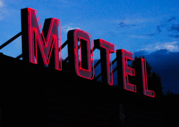 Moteles se quedan sin amantes; la crisis del sector se acentuó después de la pandemia