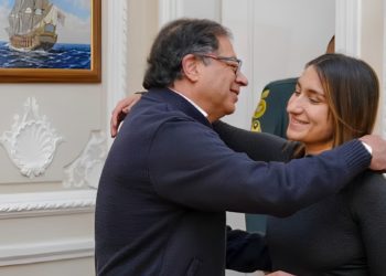 Presidente Petro posesionó a Laura Sarabia en DPS; manejará millonaria chequera del Gobierno.