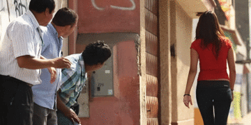 El acoso acecha a las mujeres; una encuesta en los 42 municipios arrojó cifras preocupantes sobre este fenómeno social