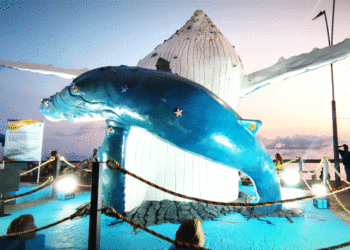 El monumento a las ballenas más grande del mundo está en Buenaventura