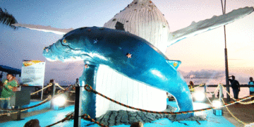 El monumento a las ballenas más grande del mundo está en Buenaventura