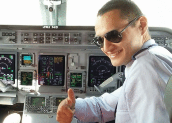 Piloto fallecido en grave accidente aéreo en Cali era de Buga; la avioneta se estrella en un parque