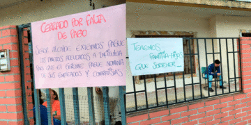 Empleados de Infituluá cierran instalaciones por falta de pago