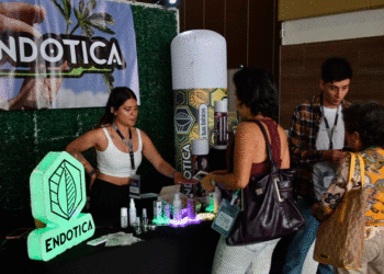 Culminó la cumbre del Cannabis; el certamen fue por la gestora social del Valle, Biviana Posada Roldán