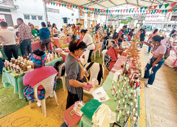 Mercados cierran bien el año; el más reciente se llevó a cabo en el municipio de Guacarí