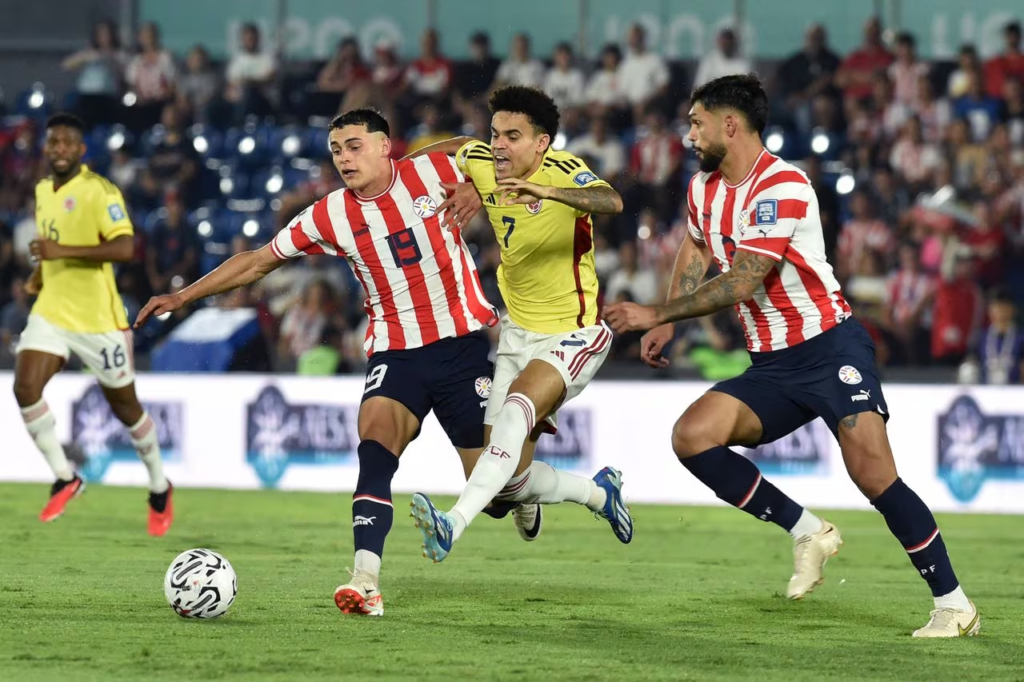 Colombia sumó otros tres puntos de oro en el camino al Mundial 2026 al vencer 1-0 este martes (21 de noviembre) a Paraguay, en Asunción, por la sexta fecha de la eliminatoria sudamericanas.