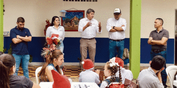 Alianza para el desarrollo educativo en Bugalagrande entre la Administración Municipal de esta localidad y el Grupo Agroindustrial Riopaila Castilla S.A.