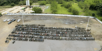 Buscan a dueños de 148 motocicletas y cuatro carros abandonados en Buga