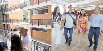 La administración municipal recibió las obras de construcción de la escuela Francisco José de Caldas