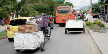 Los remolques son también un peligro en la vía
