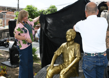 Tuluá y el Valle le rinden homenaje a Gardeazabal y su obra “Cóndores no Entierran Todos los Días”