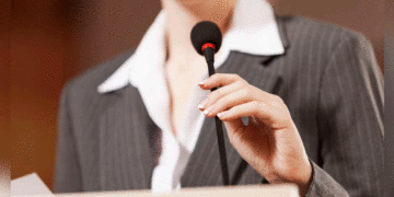 Hay más mujeres en el poder público; gobernaciones y alcaldías cumplen con la ley de cuotas