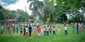 El colectivo Dignidad, Amor y Resilencia, DAR, que preside la psicóloga