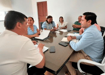 El alcalde de los torezanos buscan acuerdos por la educación