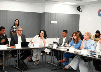 Parlamentarios ratifican apoyo; gobernadora dio a conocer los proyectos