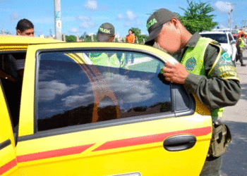 Taxis ni busetas podrán usar vidrios polarizados en Tuluá