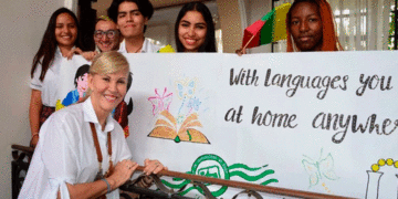 Apuesta por el bilingüismo; se busca llegar a todos los municipios