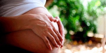 Embarazadas a cuidarse del dengue; en el Valle han fallecido cerca de 24 personas por la enfermedad que está en su pico más alto