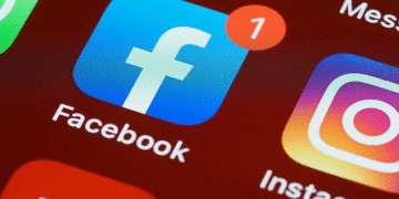 Facebook e Instagram registran caída a nivel mundial; se desconocen las causas que originaron