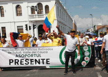 Tulueños también protestaron contra el Gobierno
