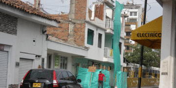 Grave peligro en plena zona céntrica de la Villa de Céspedes