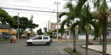 ¡Mucho cuidado! esquina peligrosa