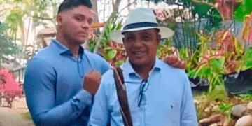 Muere padre de joven que perdió la vida electrocutado por su celular