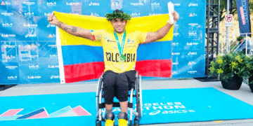 ¡IMPARABLE!; bugueño en el podio de la Maratón de Los Ángeles 2024