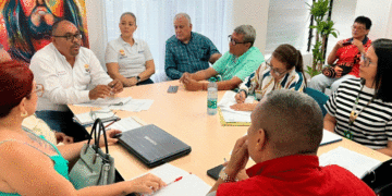 Buscan frenar deserción escolar en la Ciudad Señora