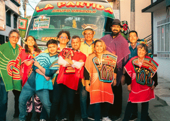 Una vez más se luce Bandola; «La partida», lo nuevo del grupo musical de Sevilla